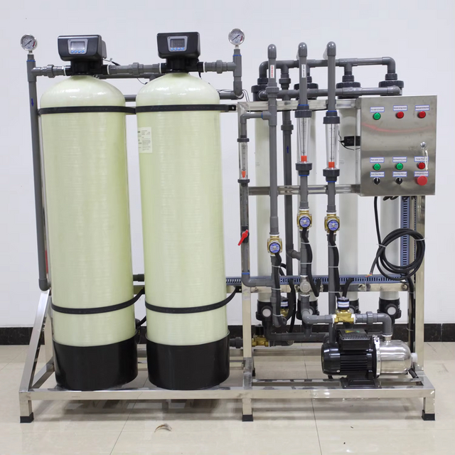 Sistema de tratamiento de agua por ultrafiltraci&oacute;n, sistema 2000L/H UF para pozo de filtro, agua de r&iacute;o a agua potable, tecnolog&iacute;a UF